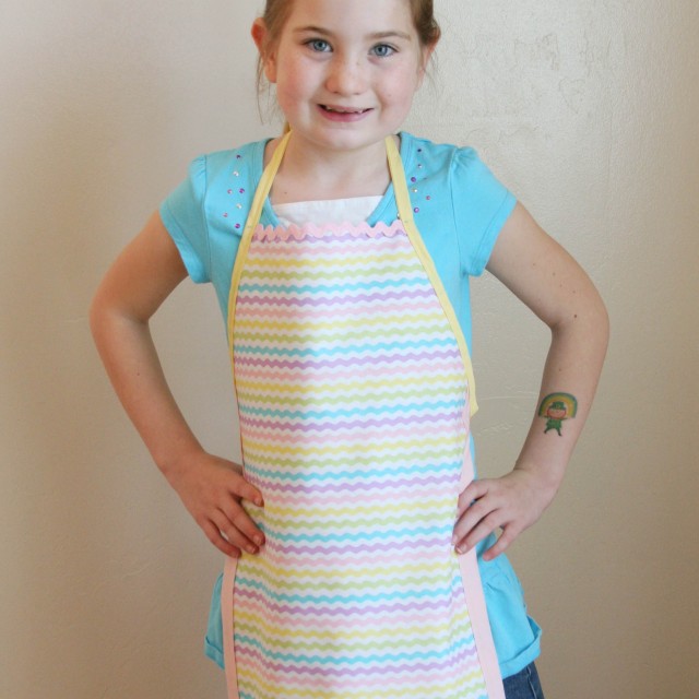 Easy Sew Kid Aprons