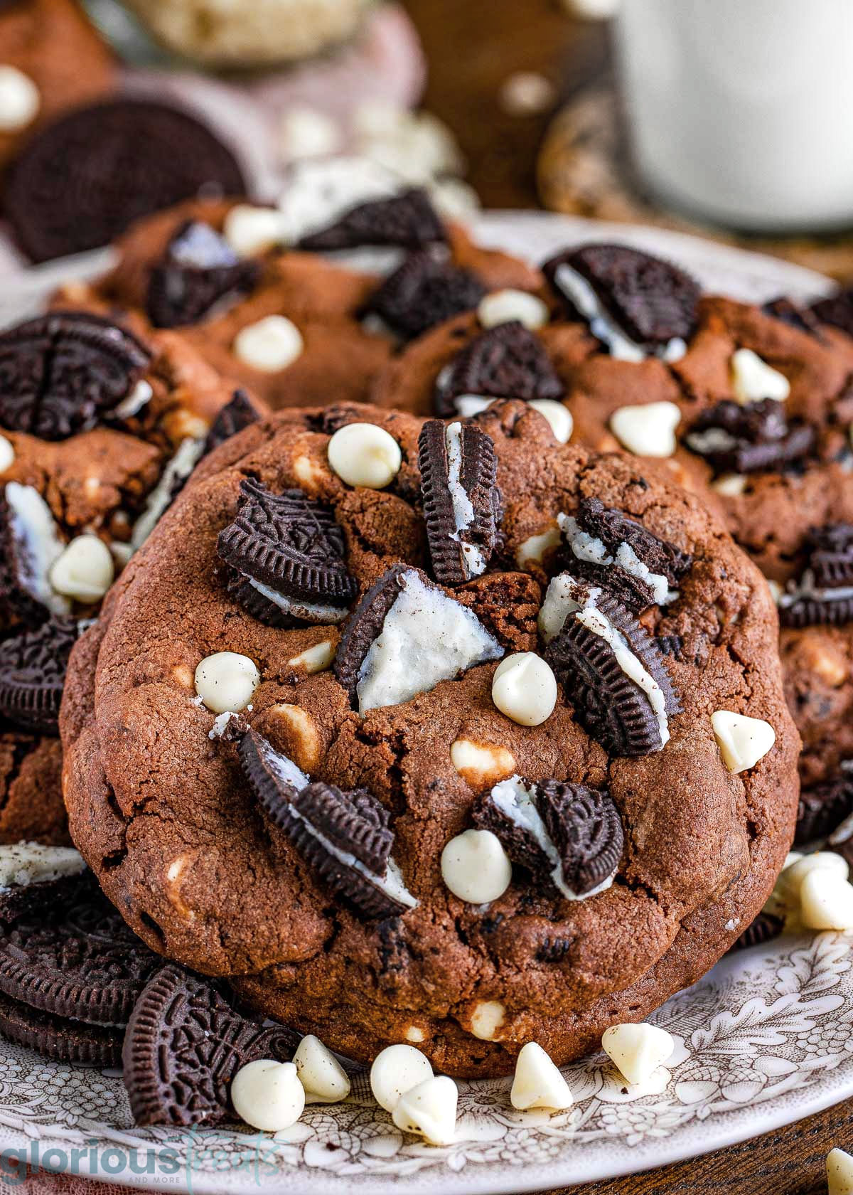 Close up of cookies and Cream Cookies on a serving platter.